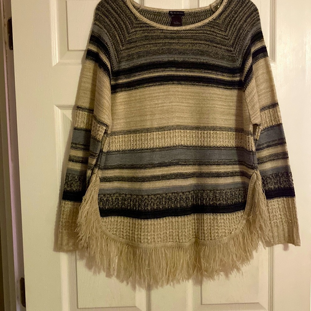 Fringed sweater